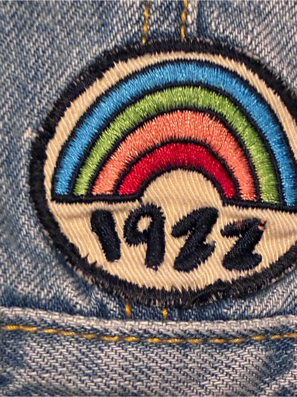 Hollister Light Blue Denim Jacket with Fun Patches, size large, 100% cotton - Picture 11 of 15